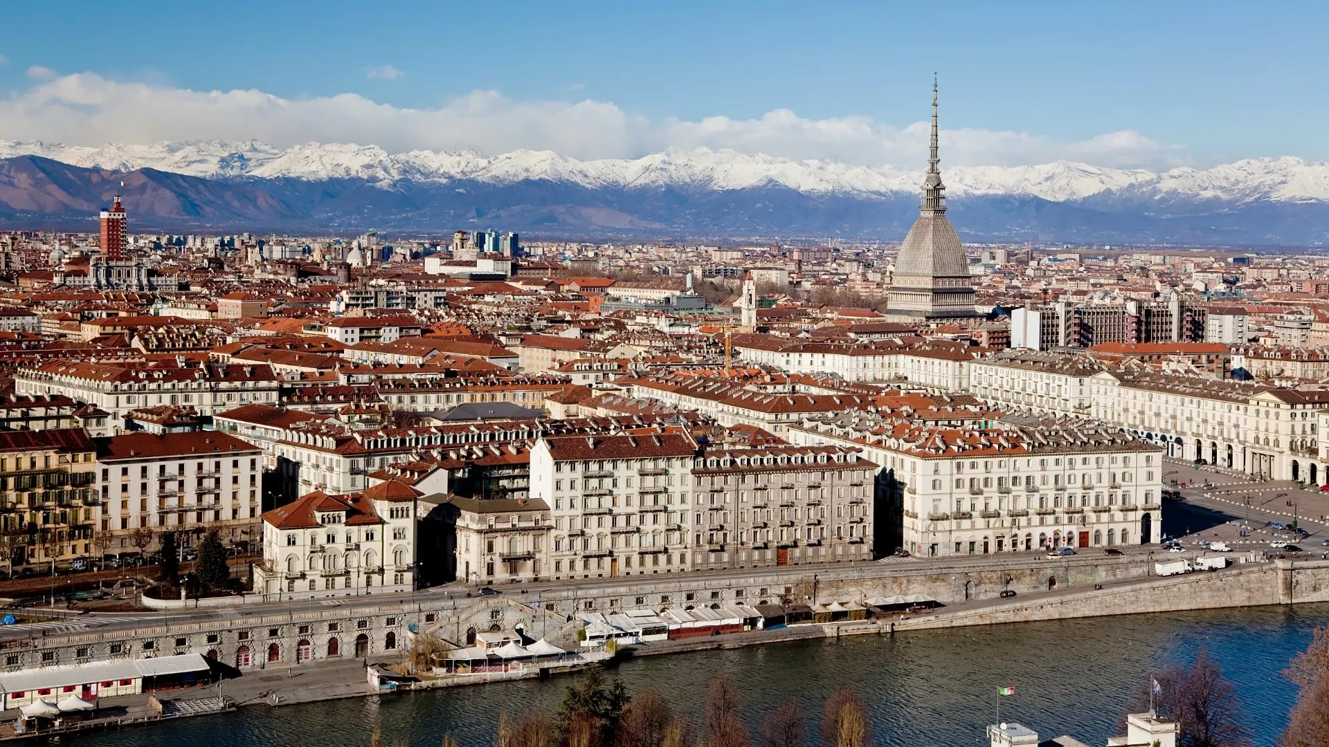 AxxonSoft PSIM, Torino'yu daha güvenli bir şehir haline getirmektedir