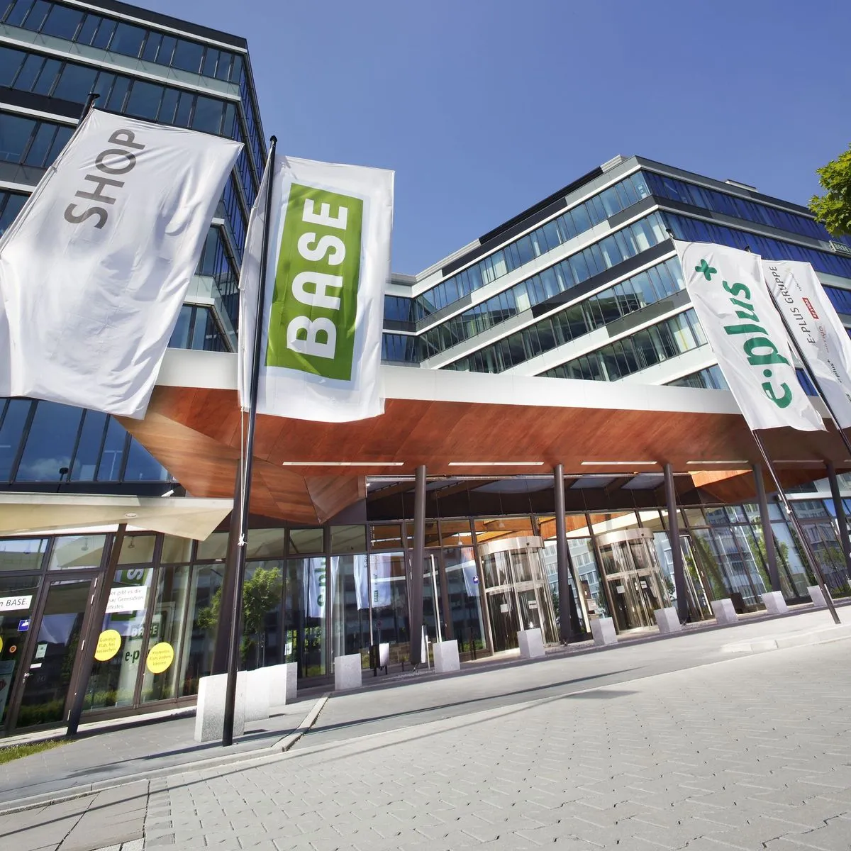 Axxon PSIM surveillance protects offices of German mobile giant E-Plus